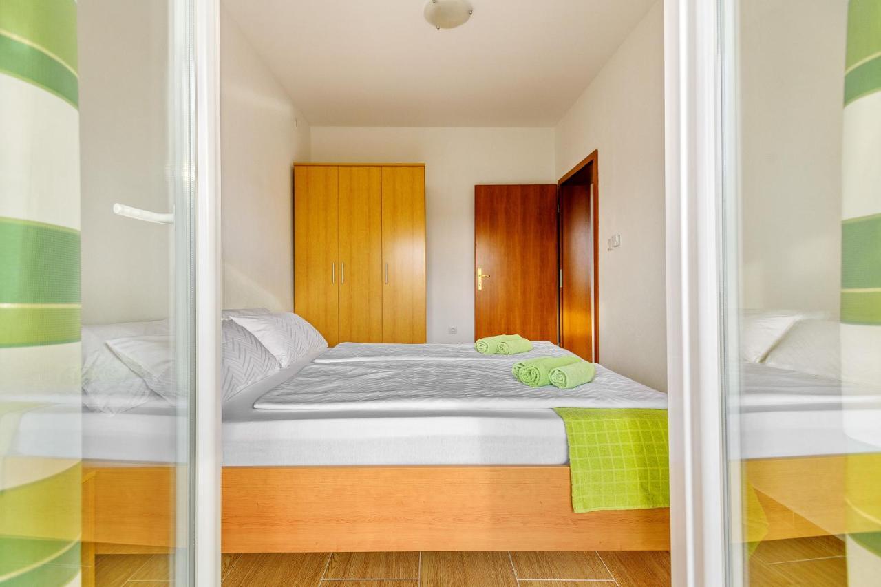 Comfort Apartments In Peaceful Area Zadar - With Garden Екстериор снимка