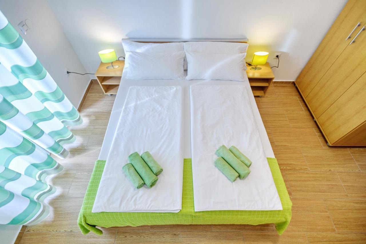 Comfort Apartments In Peaceful Area Zadar - With Garden Екстериор снимка