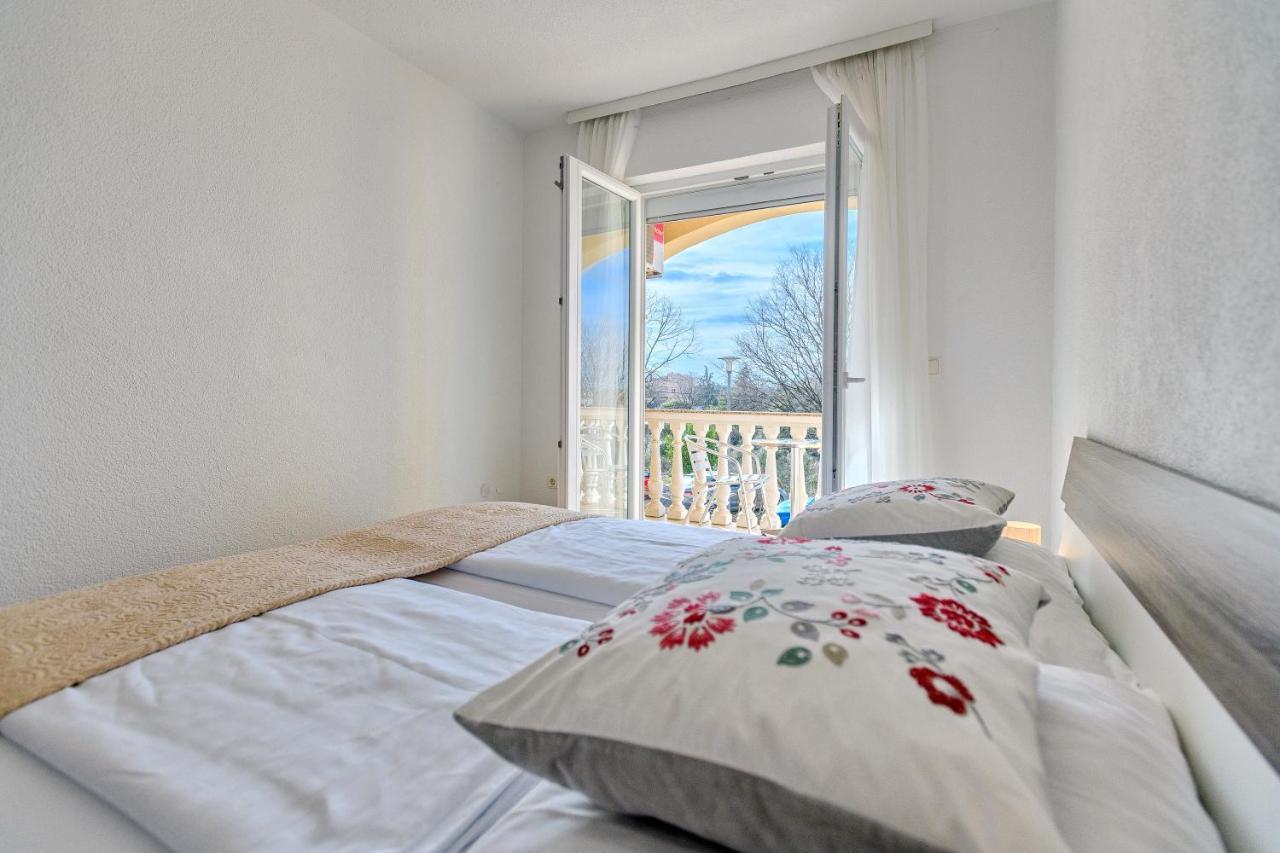 Comfort Apartments In Peaceful Area Zadar - With Garden Екстериор снимка
