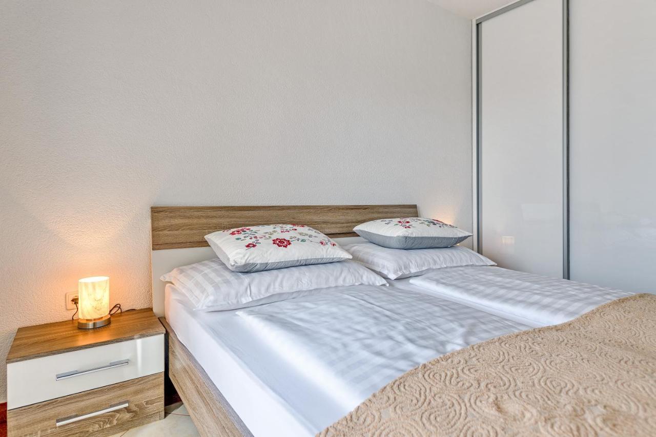 Comfort Apartments In Peaceful Area Zadar - With Garden Екстериор снимка