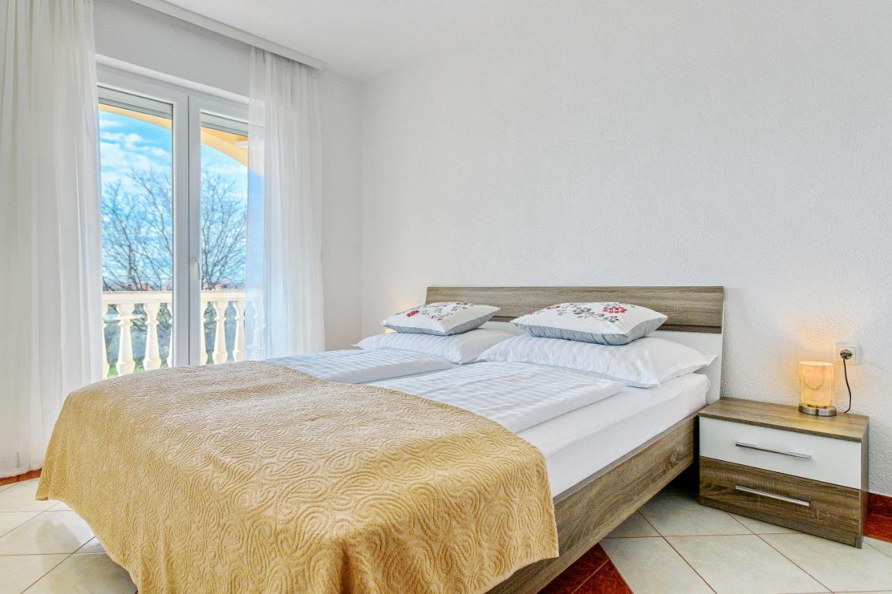 Comfort Apartments In Peaceful Area Zadar - With Garden Екстериор снимка
