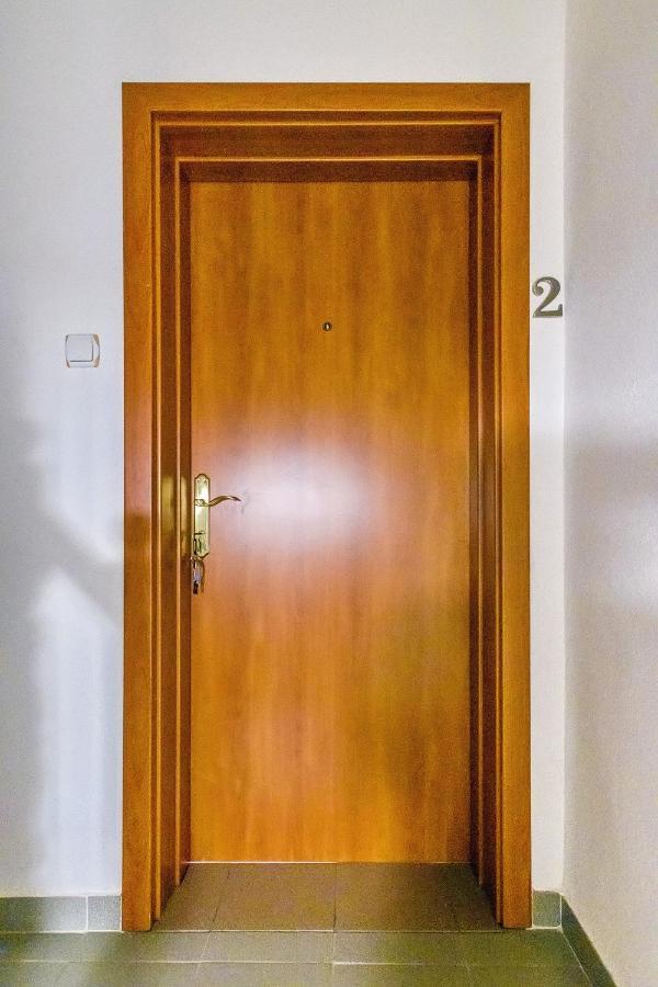 Comfort Apartments In Peaceful Area Zadar - With Garden Екстериор снимка